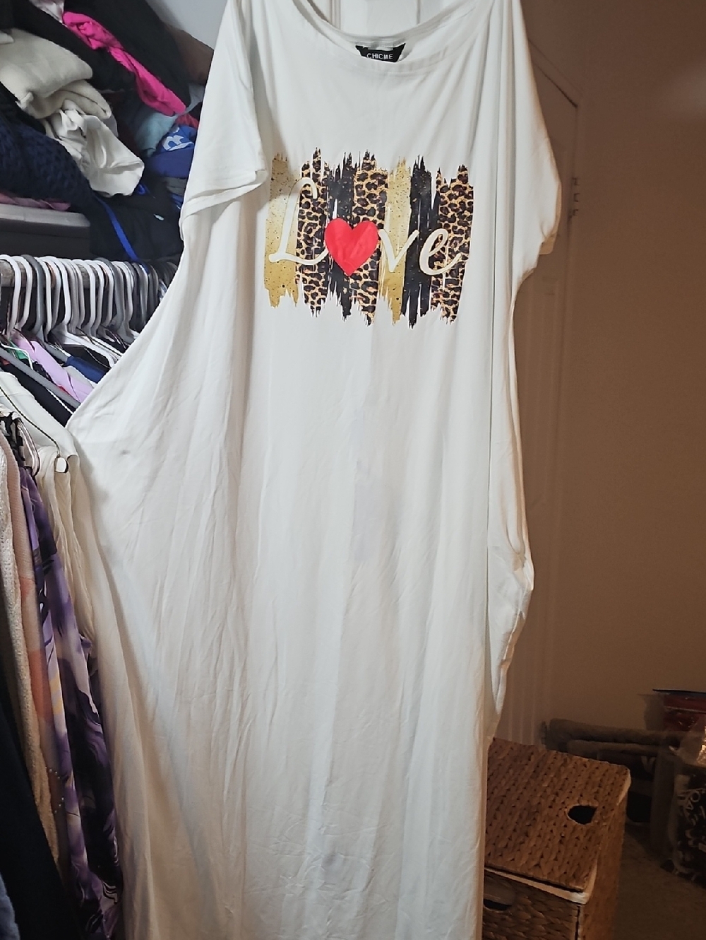 Women's White LOVE Graphic Maxi Dress with Heart Detail Size XL